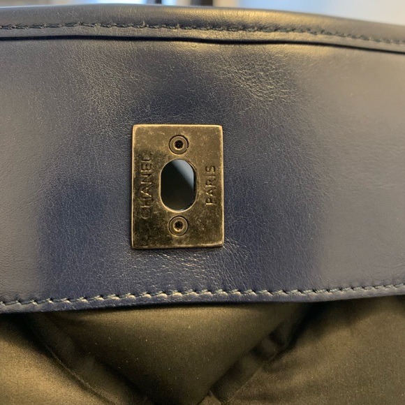 Chanel Chesterfield backpack                                 Excellent condition - Picture 11 of 16